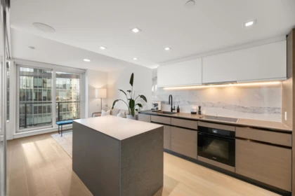 Dining Area Photo of 1404 620 Cardero Street, Vancouver, BC