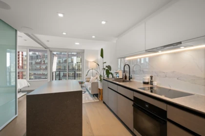 Kitchen Photo of 1404 620 Cardero Street, Vancouver, BC