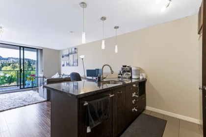 Primary Bedroom Photo of 1006 2982 Burlington Drive, Coquitlam, BC