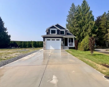 7033 Eden Drive, Chilliwack, BC, Chilliwack — Single Family Residence for sale