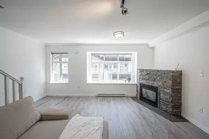 Breakfast Nook Photo of 20 8155 164th Street, Surrey, BC