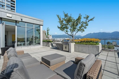 Loft / Bonus Room Photo of 810 66 W Cordova Street, Vancouver, BC