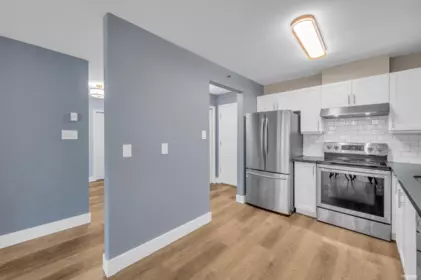 Kitchen Island Photo of 105 2558 Parkview Lane, Port Coquitlam, BC