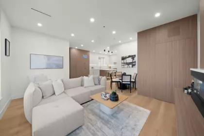 Kitchen Photo of 1 1278 E 63rd Avenue, Vancouver, BC