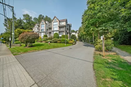Swimming Pool Photo of 401 22233 River Road, Maple Ridge, BC