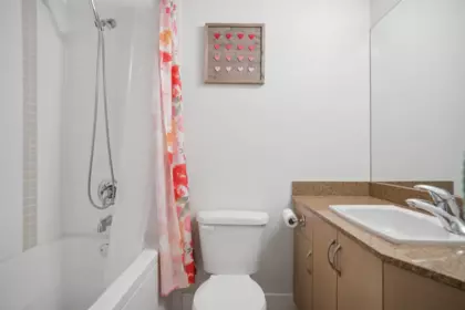 Basement Recreation Room Photo of 902 2965 Fir Street, Vancouver, BC