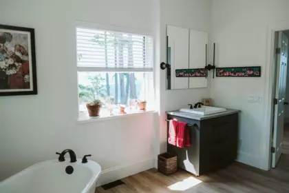 Powder Room Photo of 1275 Sunnyside Drive, Galiano Island, BC