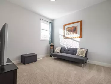 Entry Foyer Photo of 23 33209 Cherry Avenue, Mission, BC