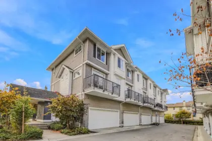 23 2033 Mckenzie Road, Abbotsford, BC, Abbotsford — Townhouse for sale