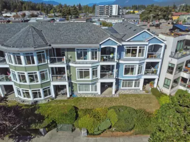 Backyard Photo of 202 5470 Inlet Avenue, Sechelt, BC