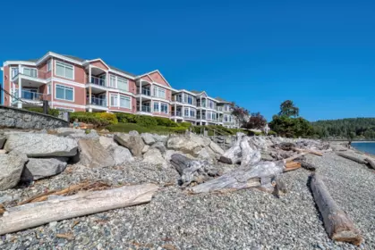 202 5470 Inlet Avenue, Sechelt, BC, Sechelt — Apartment/Condo for sale