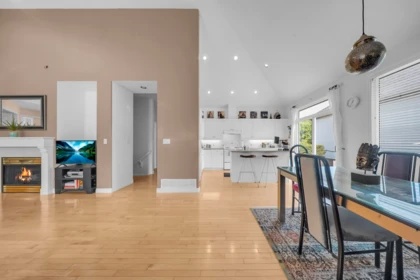 Kitchen Photo of 7508 146 Street, Surrey, BC