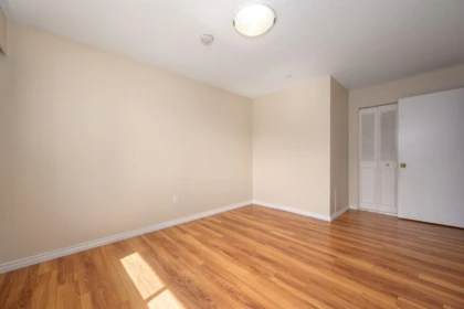 Office / Den Photo of 302 1345 Chesterfield Avenue, North Vancouver, BC
