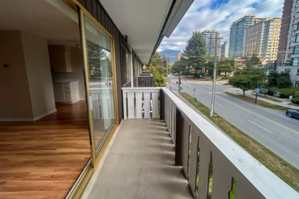 Pantry Photo of 302 1345 Chesterfield Avenue, North Vancouver, BC