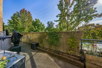 Front Yard Photo of 107 1633 Mackay Avenue, North Vancouver, BC