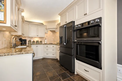 Dining Area Photo of 76 1973 Winfield Drive, Abbotsford, BC