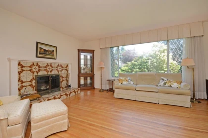 Kitchen Photo of 1223 52 Street, Delta, BC