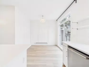 Mudroom Photo of 13 16760 25 Avenue, Surrey, BC