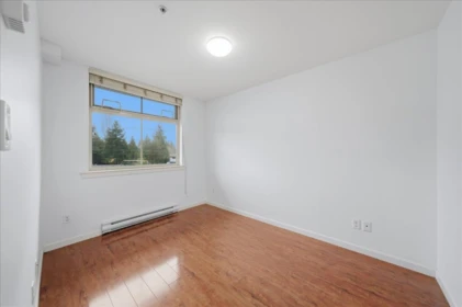 Bedroom 3 Photo of 307 22858 Lougheed Highway, Maple Ridge, BC