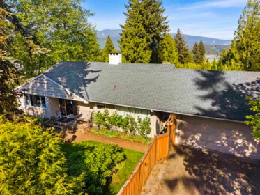 998 Fairway Drive, North Vancouver, BC, North vancouver — Single Family Residence for sale