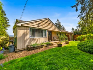 998 Fairway Drive, North Vancouver, BC, North vancouver — Single Family Residence for sale