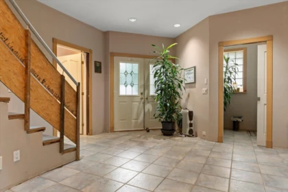 2203 Windsor Street, Abbotsford, BC, Abbotsford — Single Family Residence for sale