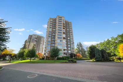 302 3150 Gladwin Road, Abbotsford, BC, Abbotsford — Apartment/Condo for sale