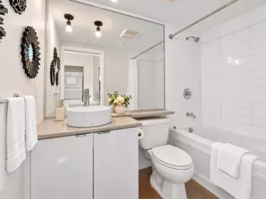 2508 233 Robson Street, Vancouver, BC, Vancouver — Apartment/Condo for sale