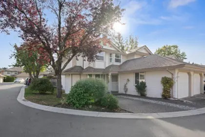 21 9045 Walnut Grove Drive, Langley, BC, Langley — Townhouse for sale