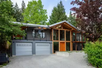 40215 Kintyre Drive, Squamish, BC, Squamish — Single Family Residence for sale