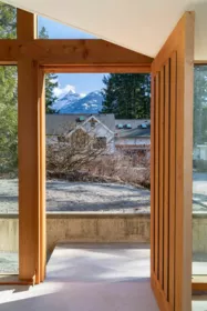 40215 Kintyre Drive, Squamish, BC, Squamish — Single Family Residence for sale