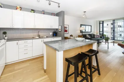 1103 175 W 1st Street, North Vancouver, BC, North vancouver — Apartment/Condo for sale