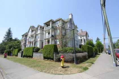 212 45700 Wellington Avenue, Chilliwack, BC, Chilliwack — Apartment/Condo for sale