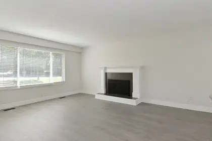 13487 112a Avenue, Surrey, BC, Surrey — Single Family Residence for sale