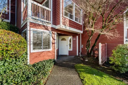 8442 Nanaimo Street, Vancouver, BC, Vancouver — Townhouse for sale