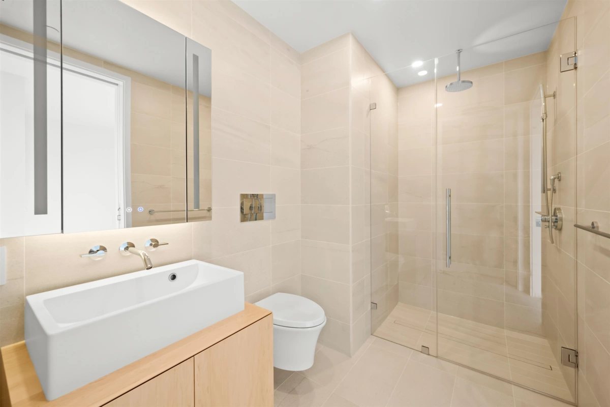 Primary Bedroom Photo of 1504 1568 Alberni Street, Vancouver, BC