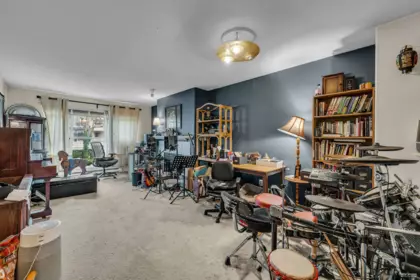 215 8880 Jones Road, Richmond, BC