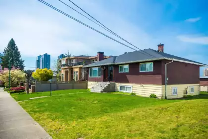 5137 Lorraine Avenue, Burnaby, BC, Burnaby — Single Family Residence for sale