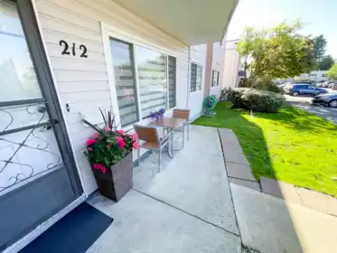 212 11901 89a Avenue, Delta, BC, Delta — Townhouse for sale