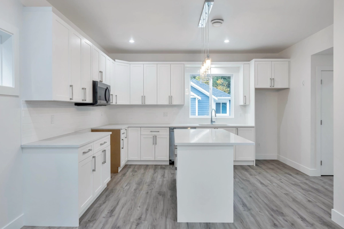 Breakfast Nook Photo of 34 750 Hot Springs Road Street, Harrison Hot Springs, BC