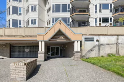 312 11595 Fraser Street, Maple Ridge, BC, Maple Ridge — Apartment/Condo for sale