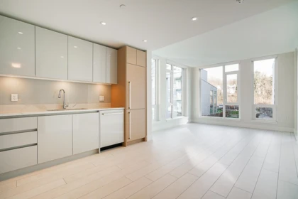 504 3538 Sawmill Crescent, Vancouver, BC, Vancouver — Apartment/Condo for sale
