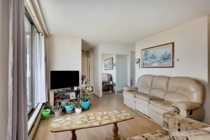 805 6759 Willingdon Avenue, Burnaby, BC, Burnaby — Apartment/Condo for sale