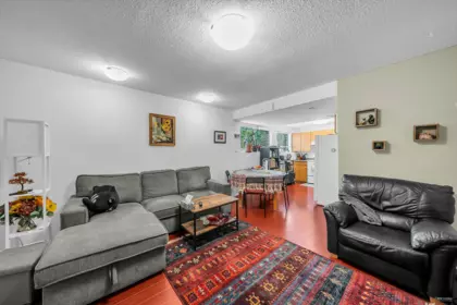 Hallway Photo of 1112 Hansard Crescent, Coquitlam, BC
