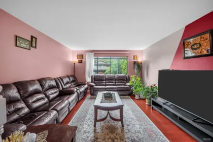 1112 Hansard Crescent, Coquitlam, BC