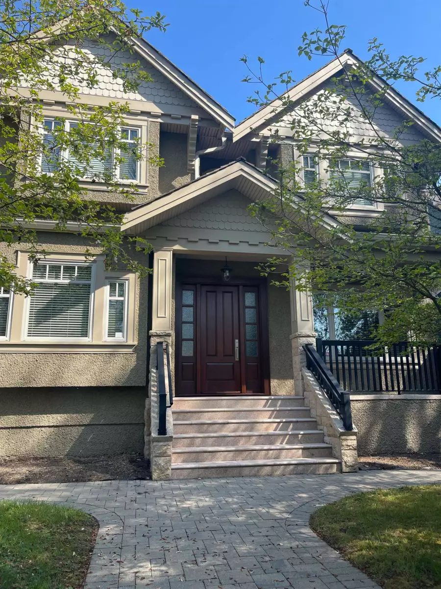 Exterior Front Photo of 3125 W 38th Avenue, Vancouver, BC