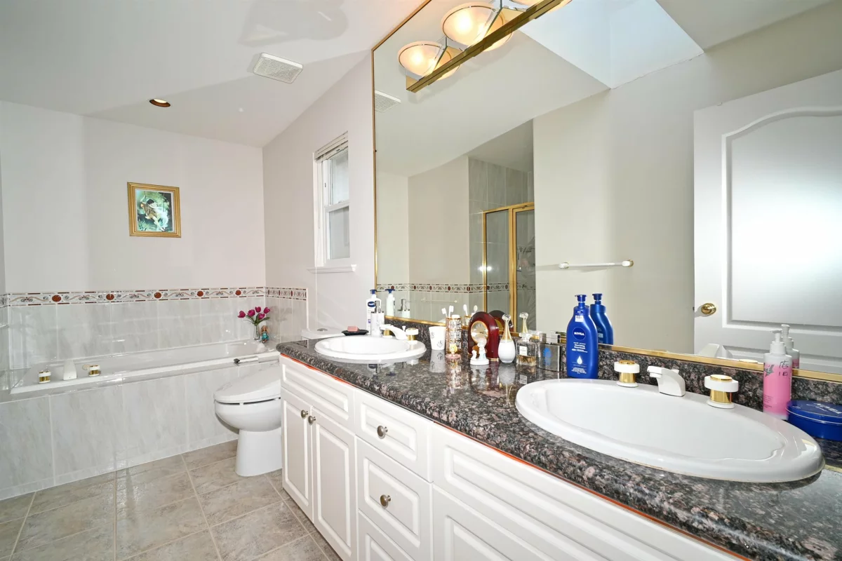 Guest Bathroom Photo of 5631 Garrison Road, Richmond, BC