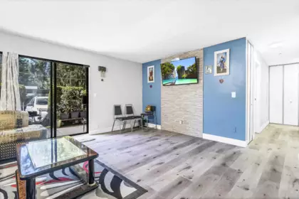 102 7155 134 Street, Surrey, BC, Surrey — Apartment/Condo for sale