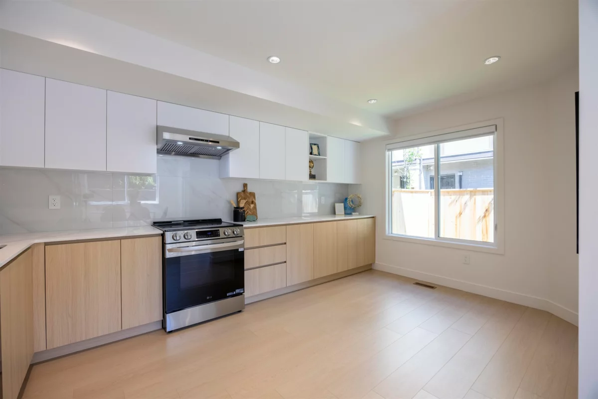 Powder Room Photo of 14 8691 Cook Road, Richmond, BC