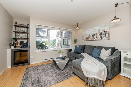 407 415 E Columbia Street, New Westminster, BC, New Westminster — Apartment/Condo for sale